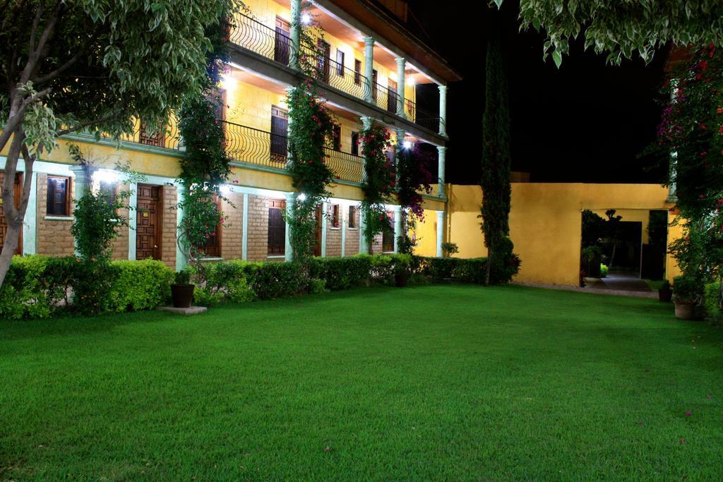 Hotel Oaxtepec Exterior foto